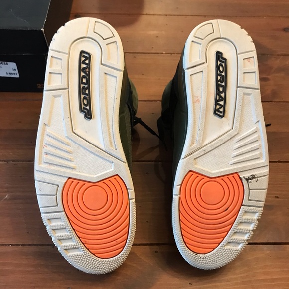 Jordan Spizike Olive Green - Picture 7 of 9